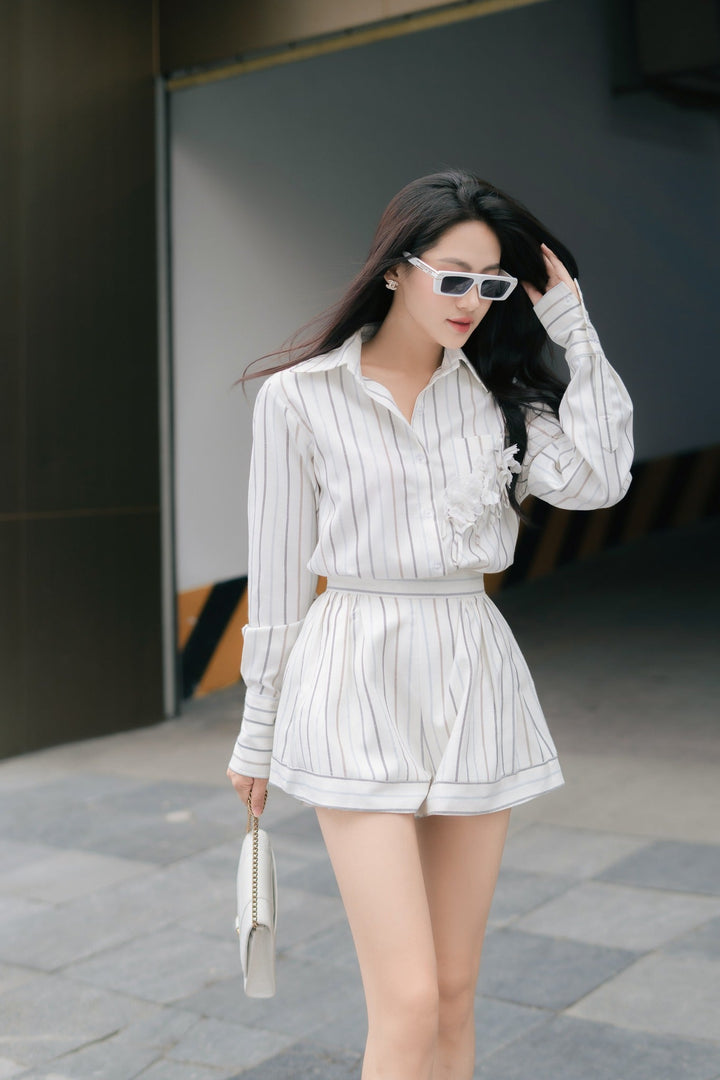 DARLING DIVA Áo sơmi thêu hoa túi & Quần ngắn Elain Set