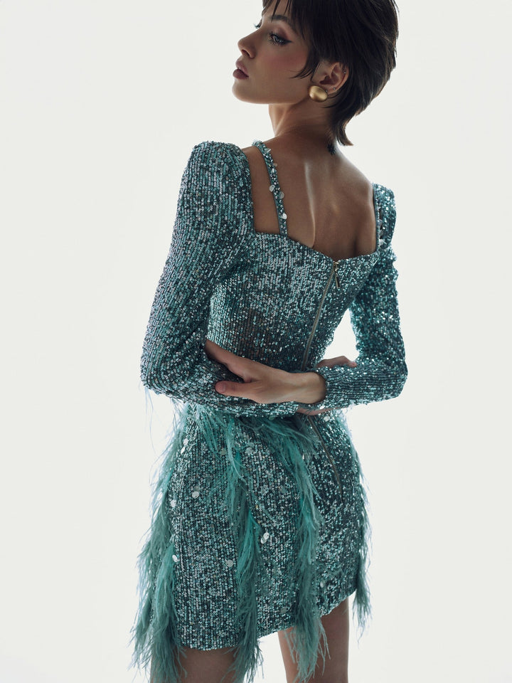 Angeletta Đầm kim sa lấp lánh đính lông cổ yếm Ariel Dress