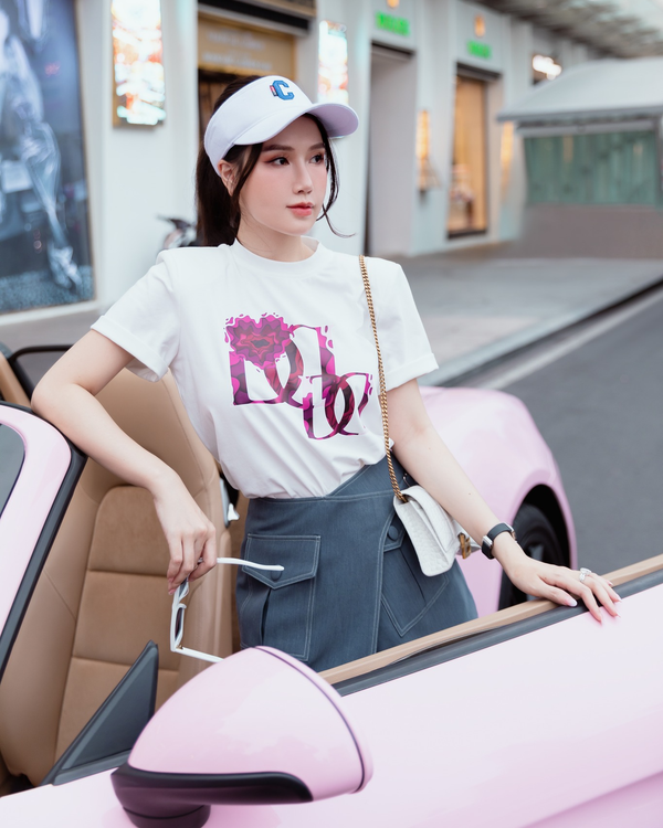 Sana Top F2 - Áo Thun Họa Tiết In Nhiệt Logo DD