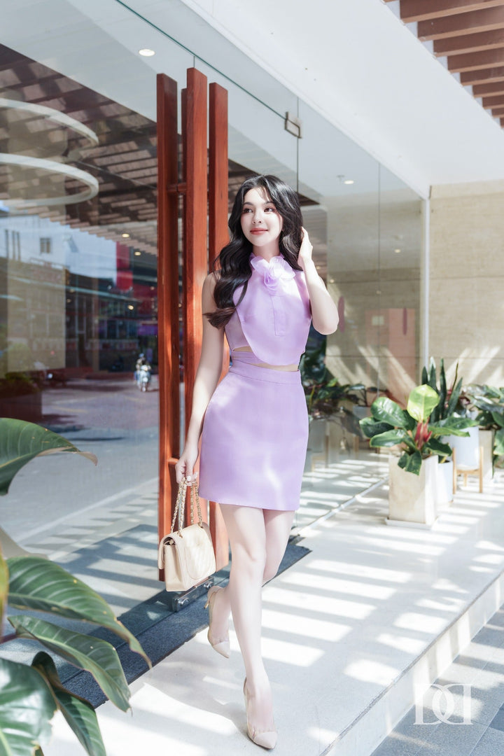DARLING DIVA Áo hoa nơ cổ croptop & Váy chữ A ngắn Kazuha Set