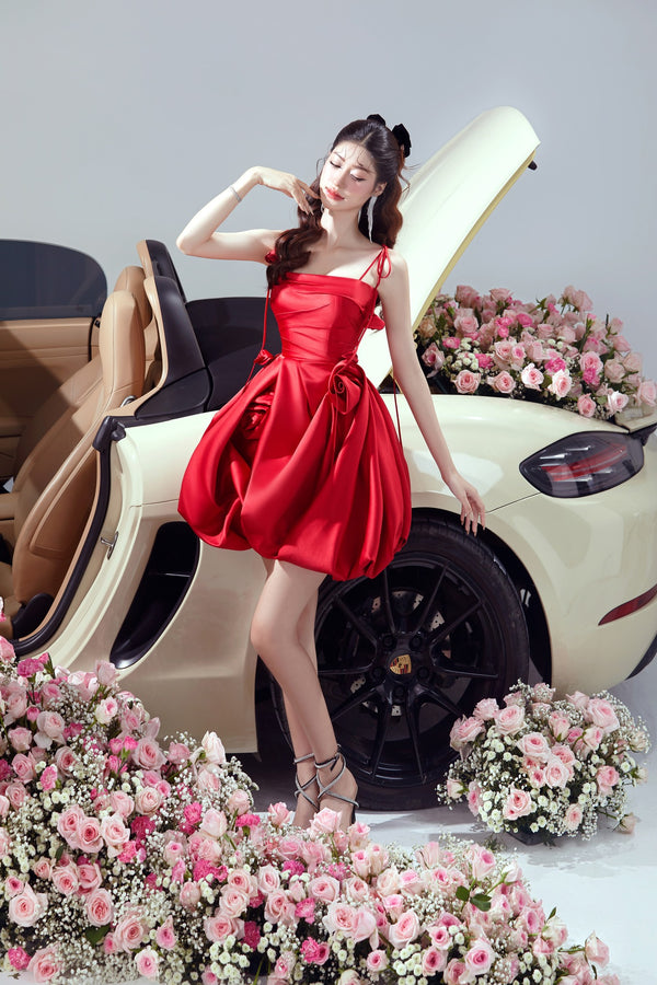 Đầm Hai Dây Dáng Phồng Hoa Nổi Đầy Lôi Cuốn Nomia Dress