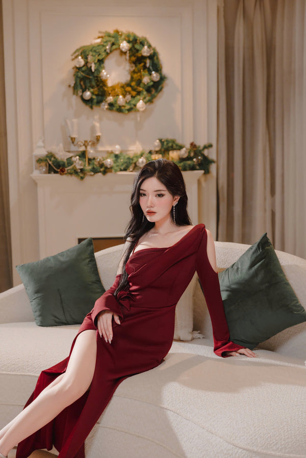 ROWAN DRESS - ĐẦM DÀI XẺ TÀ KHOÉT VAI ÔM DÁNG