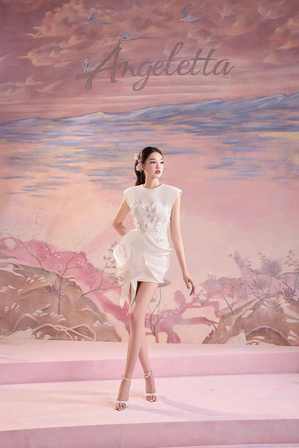 MONROE DRESS - ĐẦM REN DỰNG PHOM HOA TO BẢN