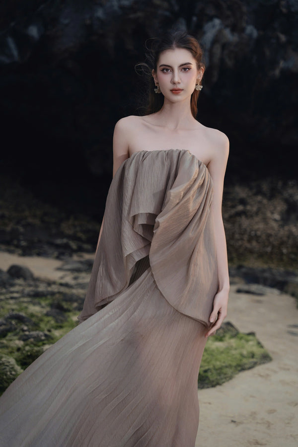 VERONI DRESS - ĐẦM CÚP NGỰC DÁNG DÀI XẾP LY BẤT ĐỐI XỨNG