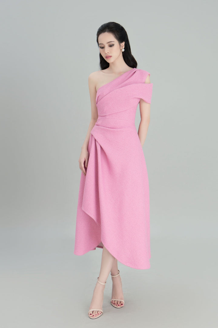 DARLING DIVA Đầm lệch vai xoè xẻ tà Silvie Dress