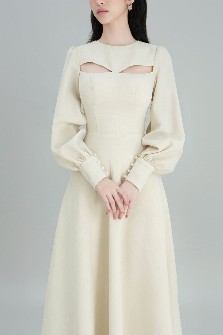 DARLING DIVA Đầm Dài Xòe Nhẹ Tay Áo Xẻ Sườn Amun Dress