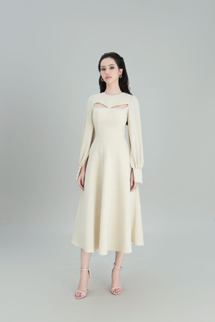 DARLING DIVA Đầm Dài Xòe Nhẹ Tay Áo Xẻ Sườn Amun Dress