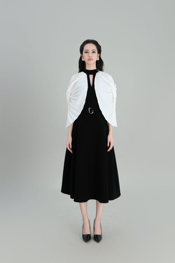 DARLING DIVA Đầm Quý Cô Sang Trọng, Quý Phái Với Thiết Kế Hai Bên Tay Ấn Tượng Ziya Dress