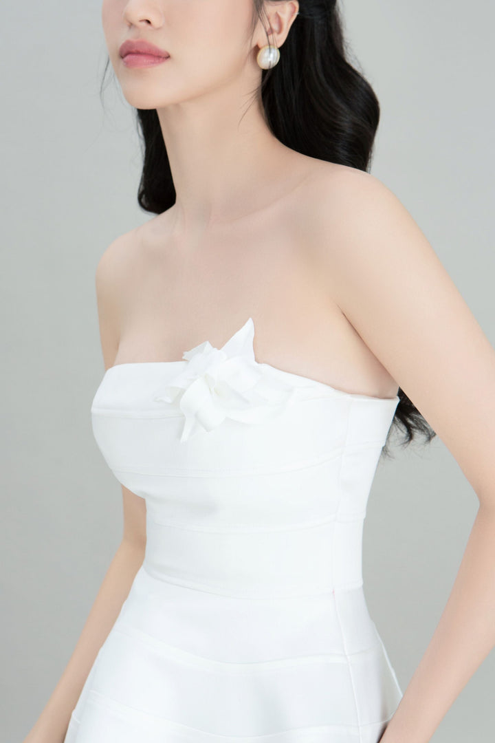 darlingdiva.vn Áo cúp ngực đính kết hoa Winn Top