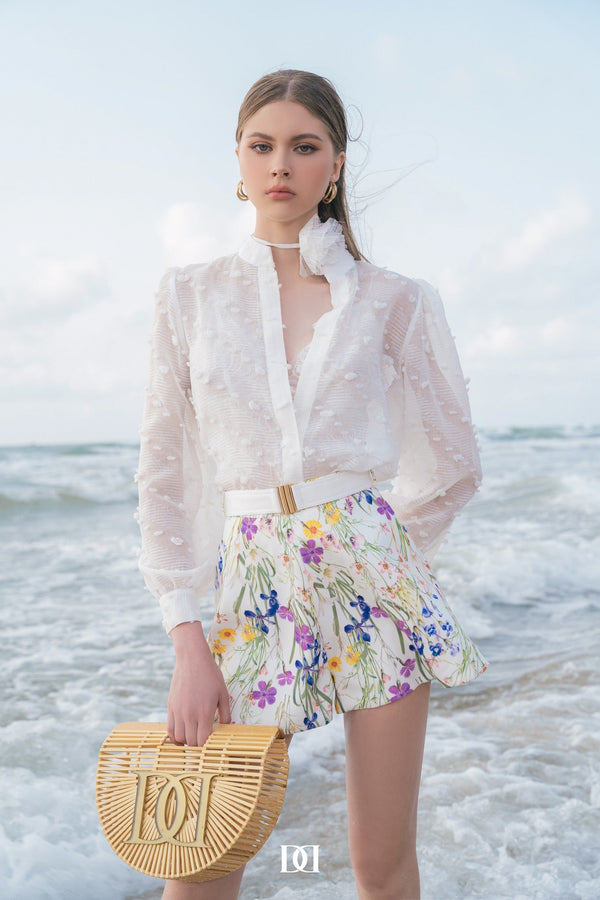 DARLING DIVA Áo tơ tay phồng dài & Quần ngắn họa tiết hoa Thekla Set & Áo Bra ren