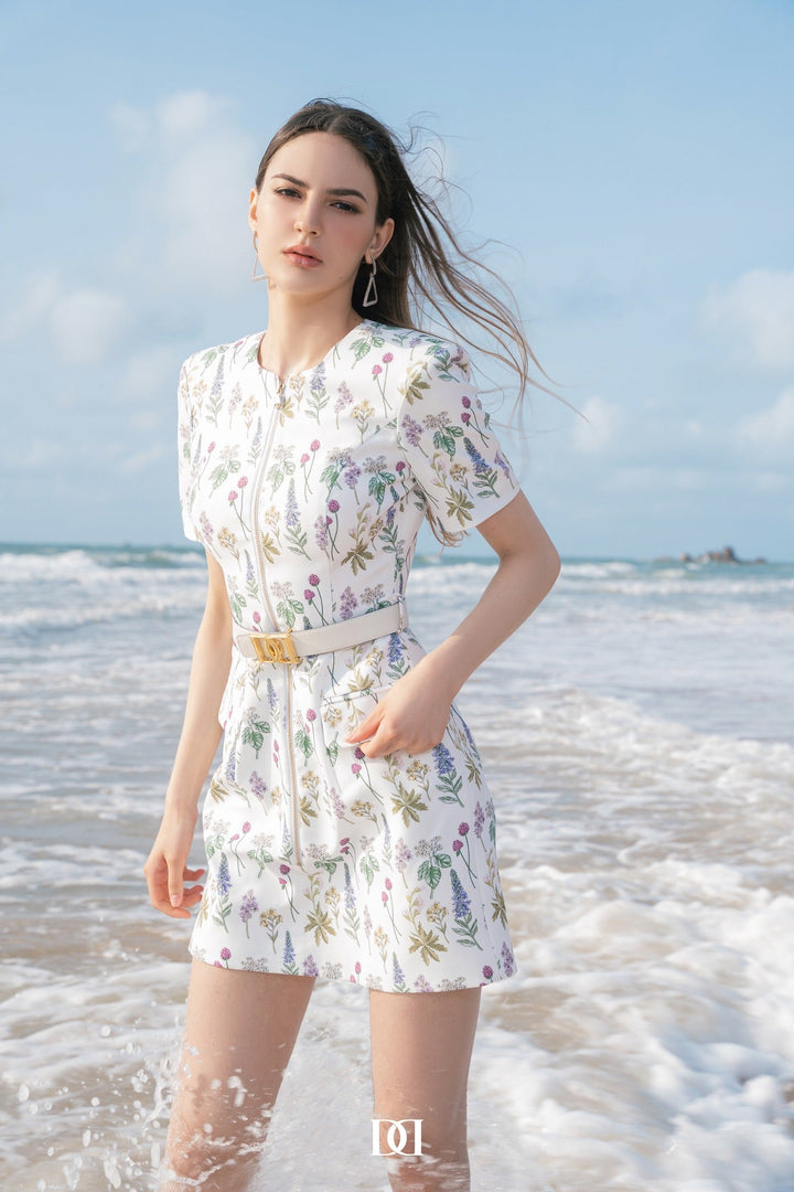 DARLING DIVA Đầm dây kéo tay ngắn độn vai nhẹ Ariana Dress & Thắt lưng logo DD